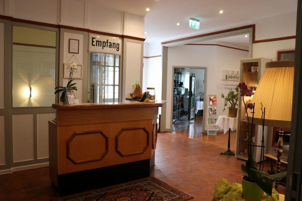Hotel Deutsches Haus Northeim Exterior photo